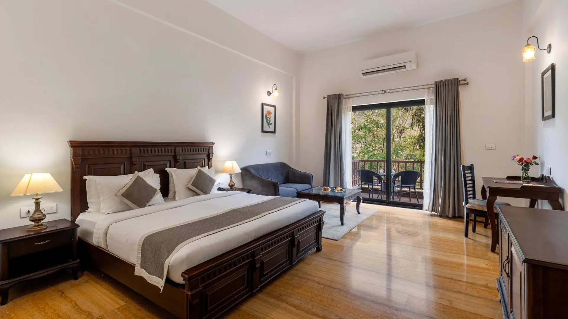 Hotel The Hunting Lodge - Luxury Resort In Udaipur