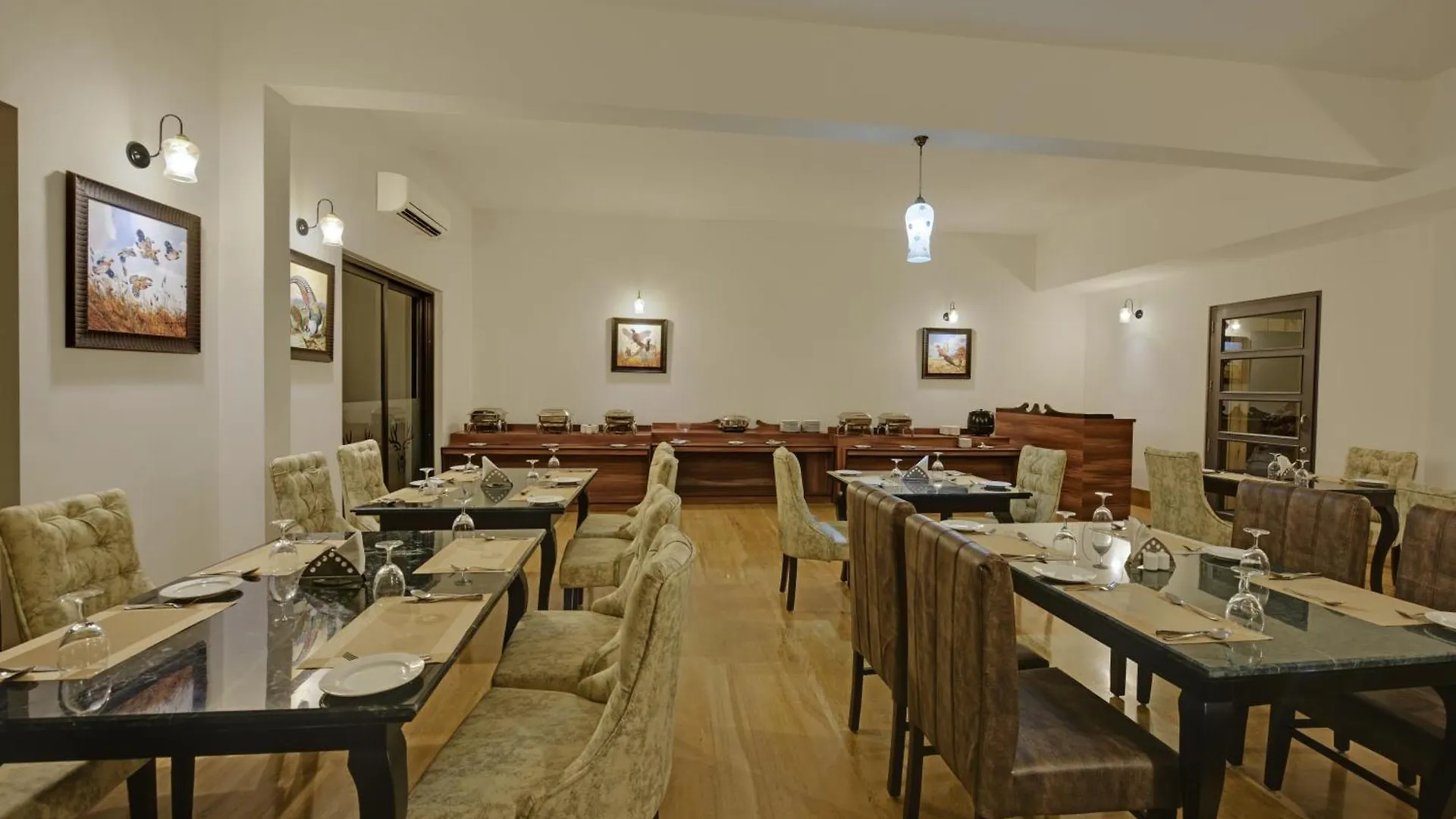 The Hunting Lodge - Luxury Resort In Удайпур Индия